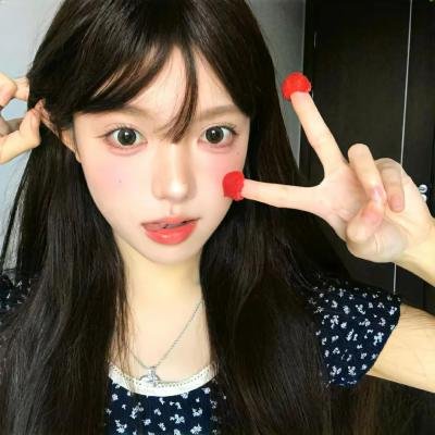 黑色池塘